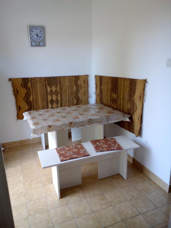 Vizparti Apartmanok Szántód Buitenkant foto